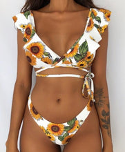 Load image into Gallery viewer, New split printed Bikini Swimsuit
