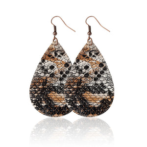 Fashionable leather Earrings, floral lattice drop Earrings