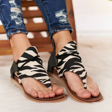 Load image into Gallery viewer, New Fashion Leopard Women Sandals, Slippers.
