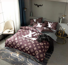 Load image into Gallery viewer, Four-piece quilt cover （one quilt cover, one bed sheet, two pillows）
