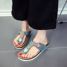 Load image into Gallery viewer, Women&#39;s colorful rhinestone flip-flops， Fashion Sandals
