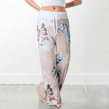 Load image into Gallery viewer, Lace-up casual Trousers, loose lace-up camouflage printed Pants
