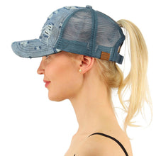 Load image into Gallery viewer, Ripped denim Baseball Cap
